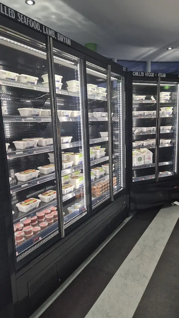 Sarah Lowe_Gateway of India, Cowbridge_Cowbridge_review