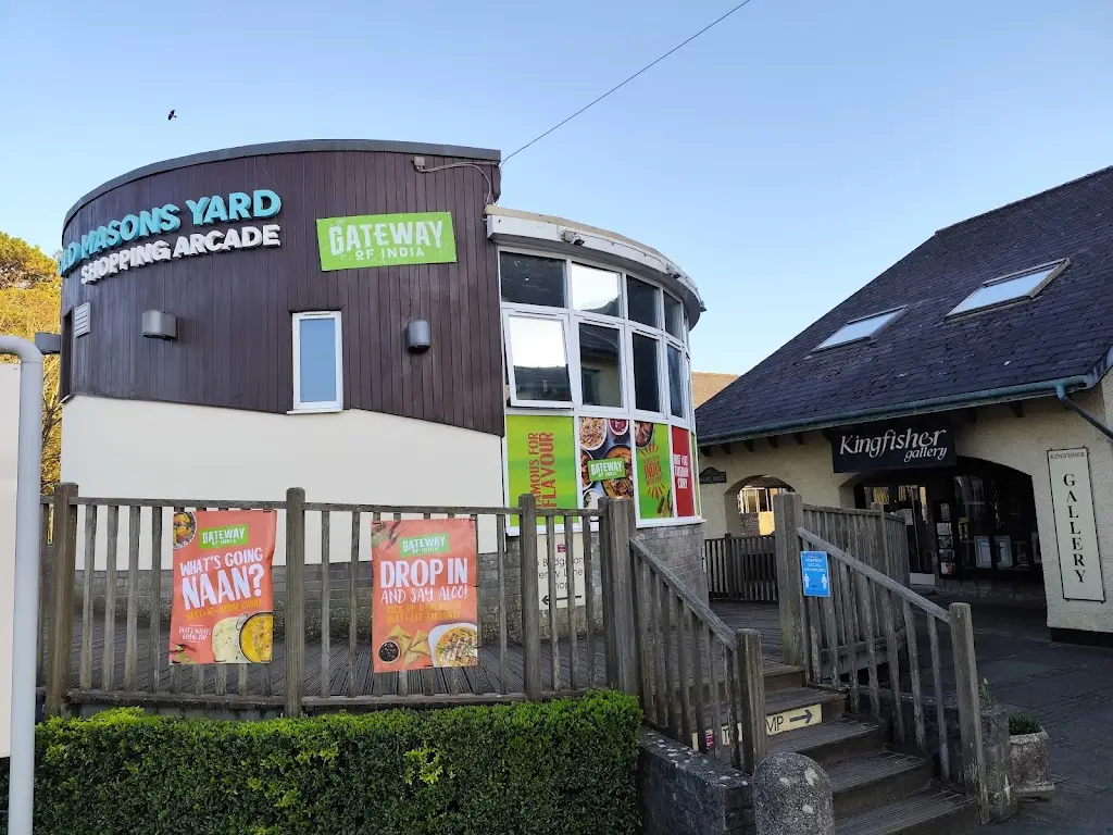 Gateway of India, Cowbridge_Cowbridge_slider_image_3