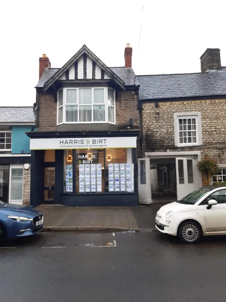 Oscars of Cowbridge_Cowbridge_slider_image_3