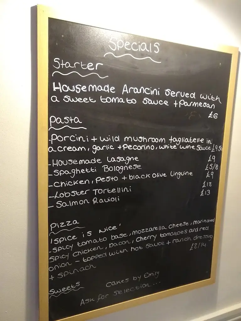 Menü_The Yard Pizzeria_Cowbridge_Bild_1