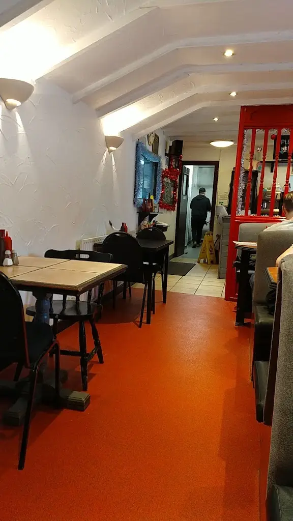 Perry’s Pitstop Cafe restaurant in Dinas Powys