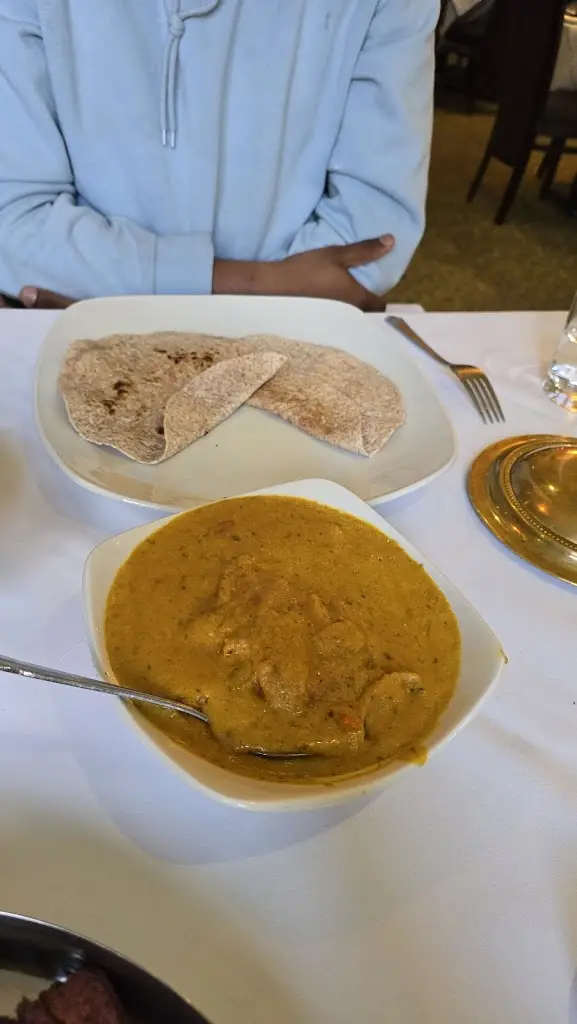 Naveen Vidyadharan_The Royal India _Dinas Powys_review