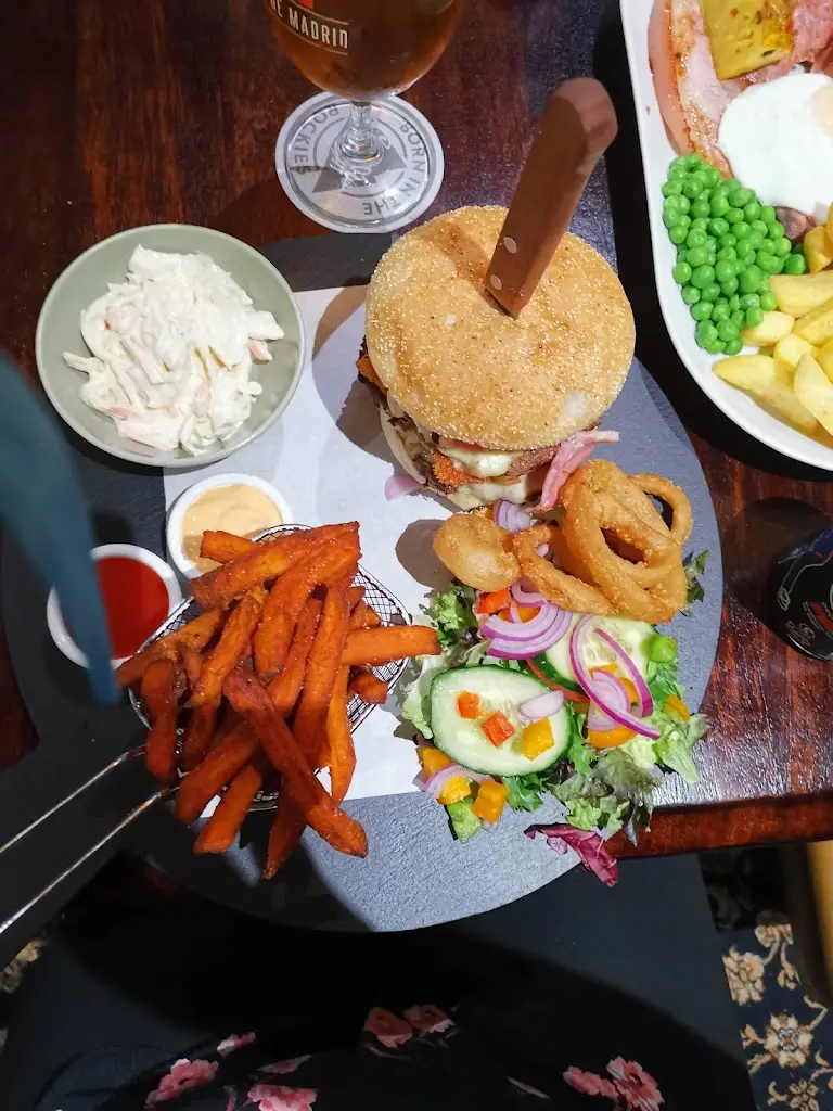 Menu_The Beaufort_Gilwern_image_2