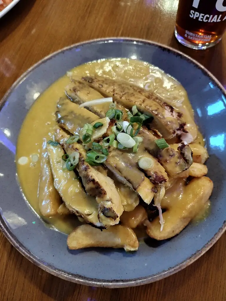 Nineteen.57_Dyffryn Ardudwy_slider_image_3