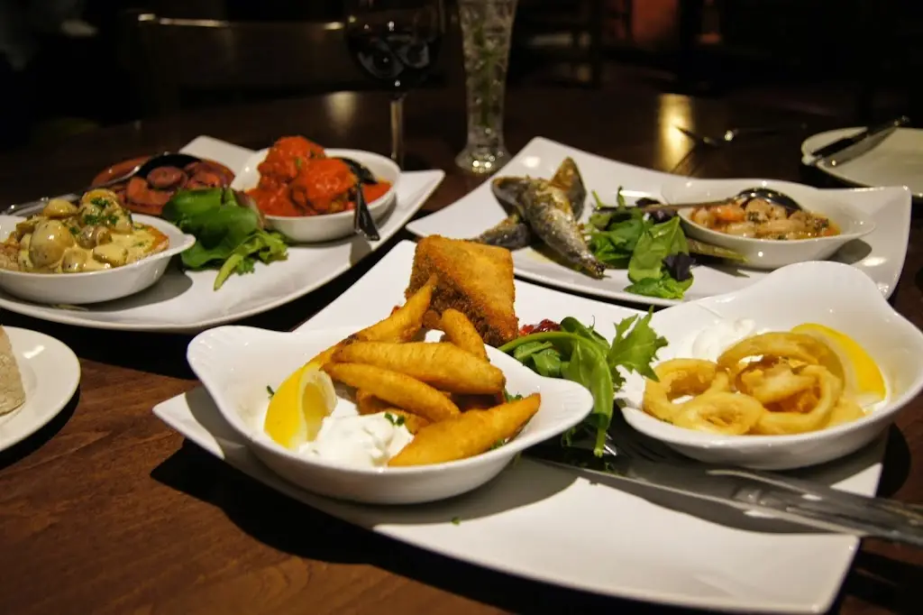 Menu_Giorgio's Mediterranean Restaurant and Bar_Bishops Waltham_image_5