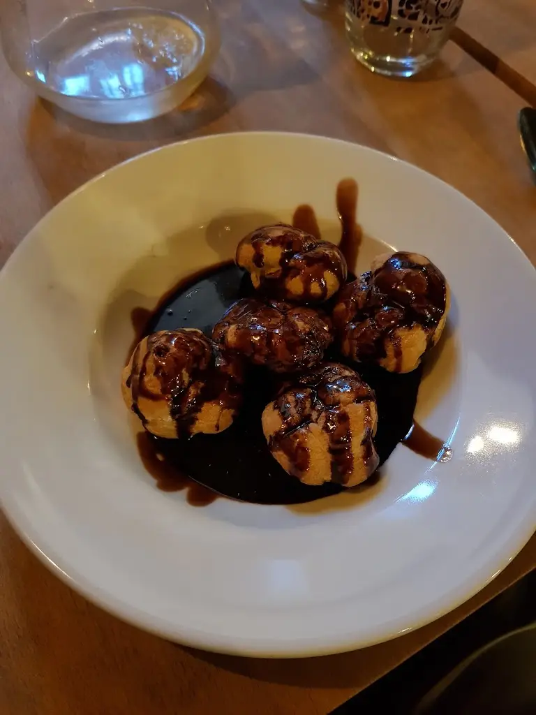 Menu_Giorgio's Mediterranean Restaurant and Bar_Bishops Waltham_image_9