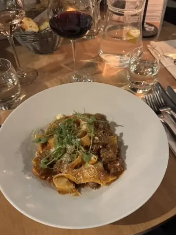 Juno Ward_Giorgio's Mediterranean Restaurant and Bar_Bishops Waltham_review