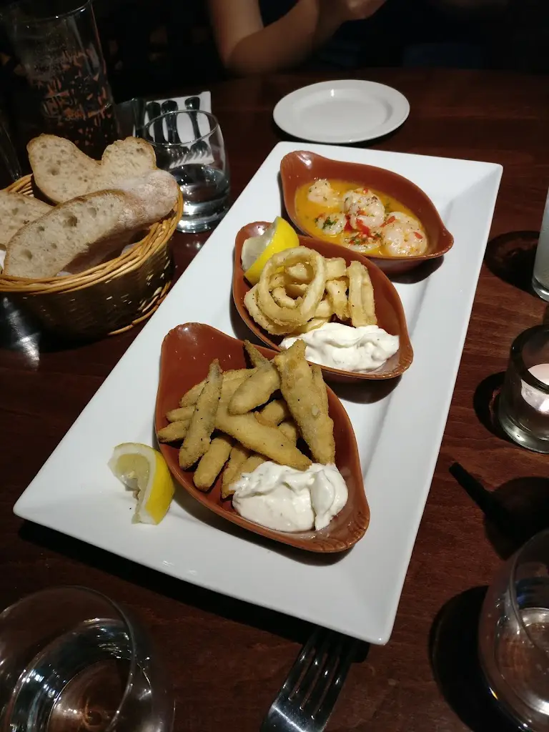 Chris Gilbert_Giorgio's Mediterranean Restaurant and Bar_Bishops Waltham_review
