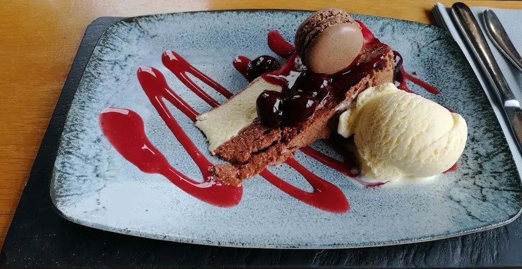 Menu_The Victoria Inn_Dyffryn Ardudwy_image_5