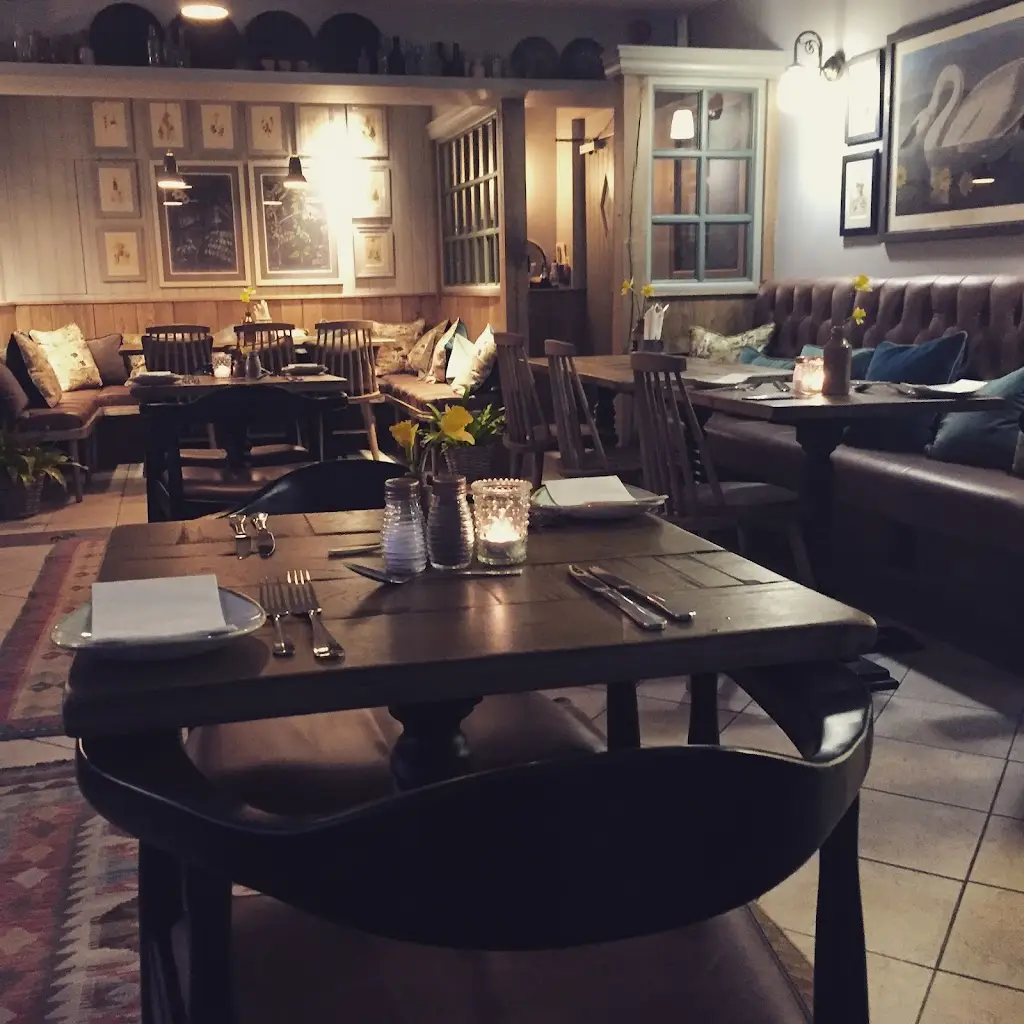 The Victoria Inn_Dyffryn Ardudwy_slider_image_1