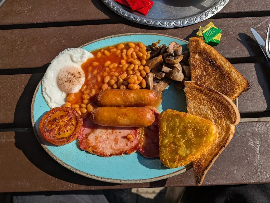 Ian Burns_Davy Jones Locker_Dyffryn Ardudwy_review