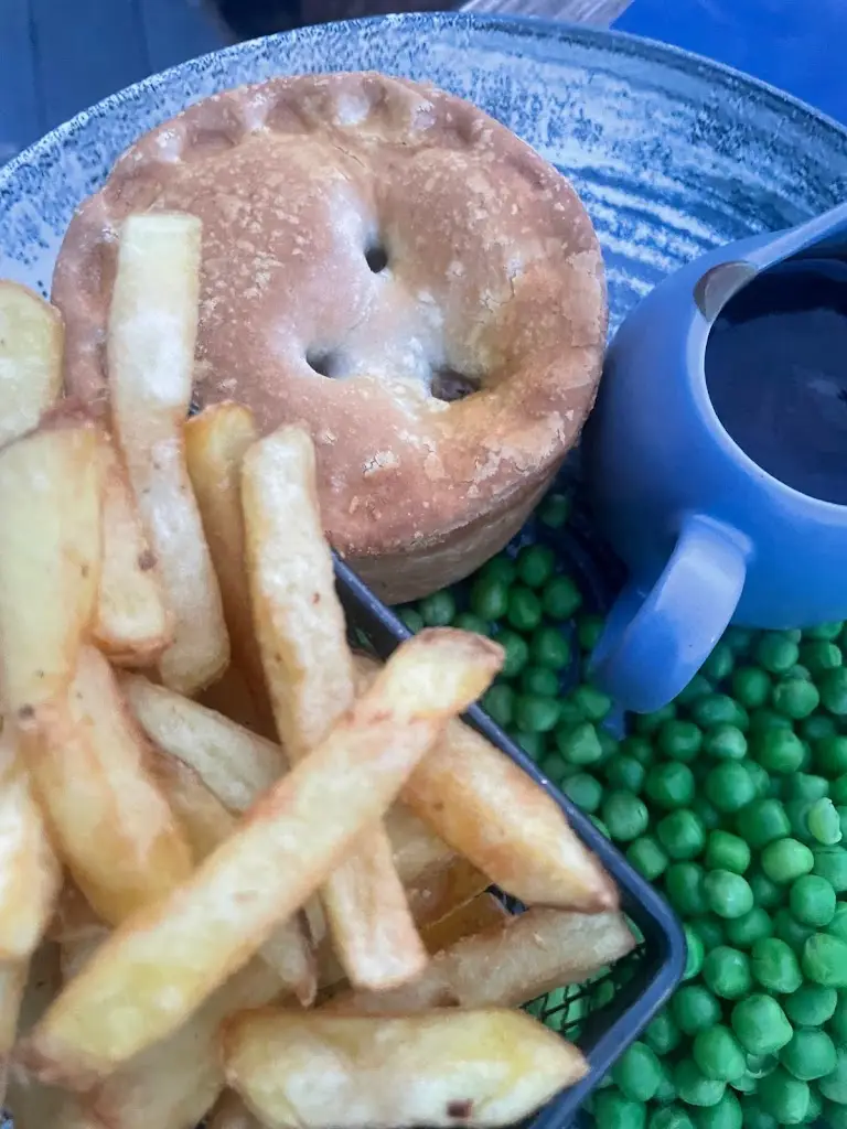 Tom Stephenson_The Mulberry, Conwy Marina_Conwy_review