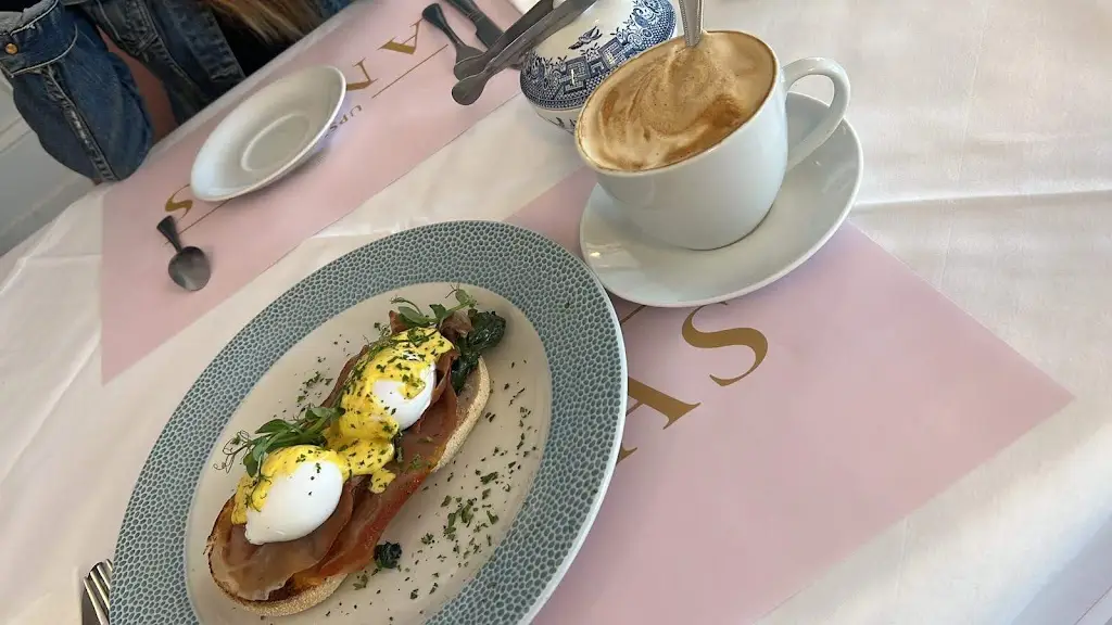 Menu_Upstairs at Anna's_Conwy_image_8