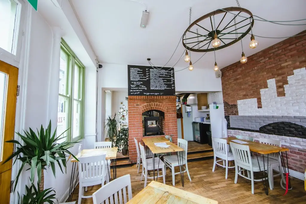 Johnny Dough's at The Bridge_Conwy_slider_image_1