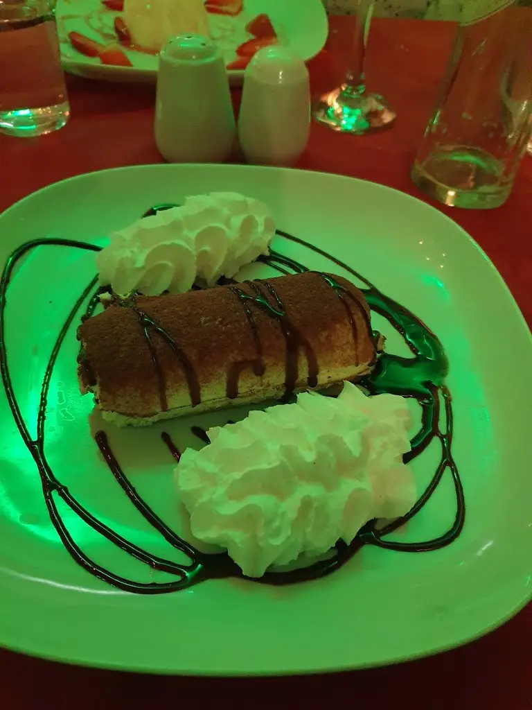 Menu_Alfredo's Restaurant_Conwy_image_9