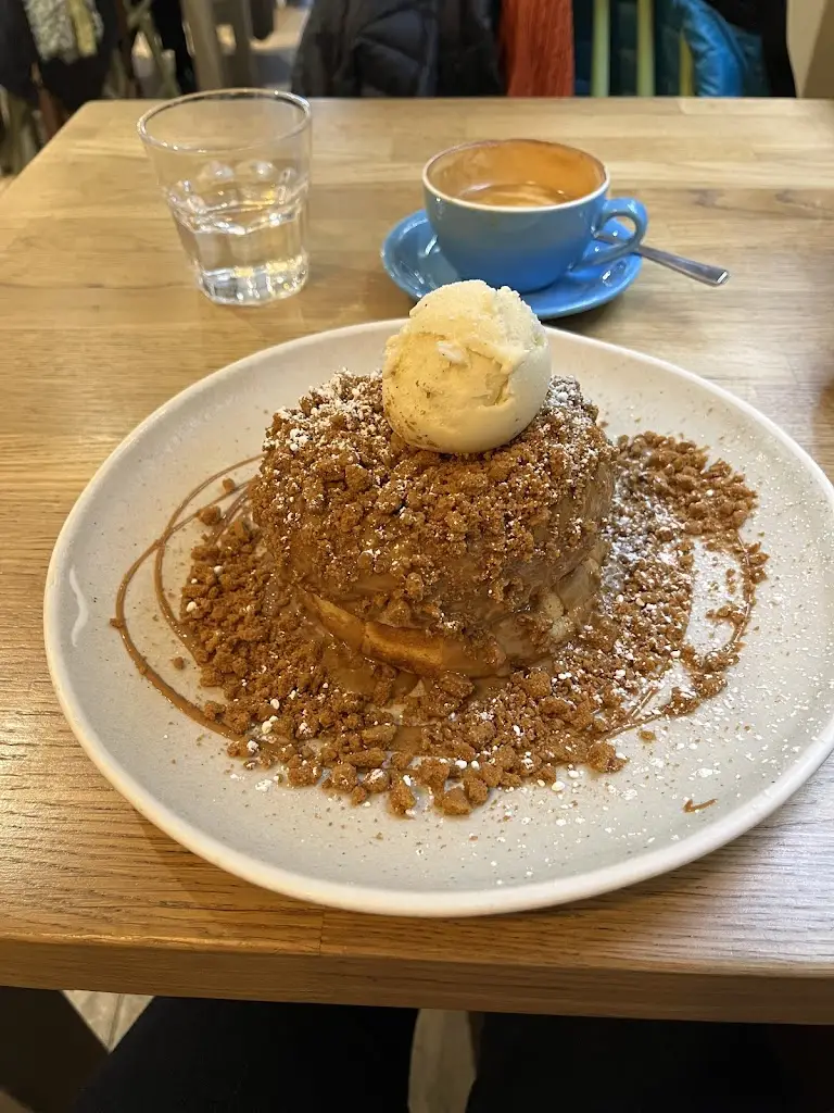 Lucy Willets_Josie's_Bishops Waltham_review