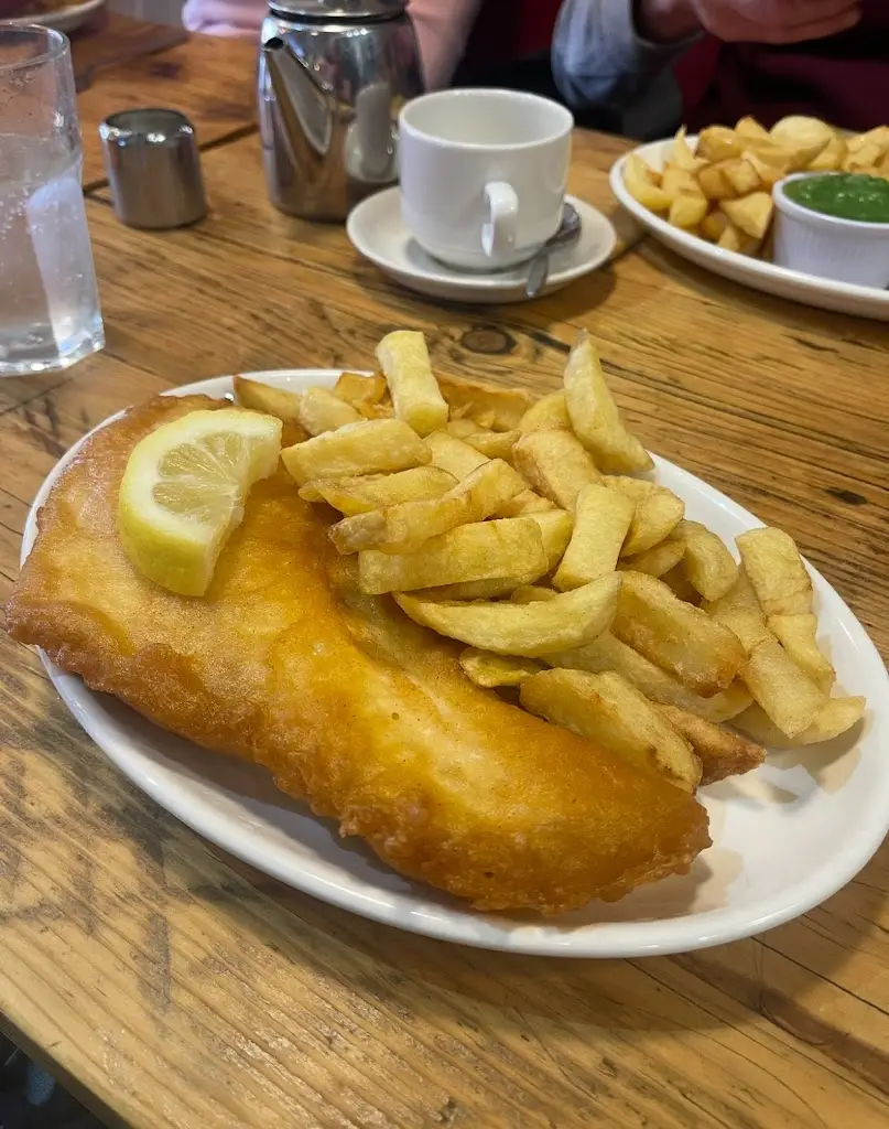 Lois : No Cruise Control_The Archway_Conwy_review