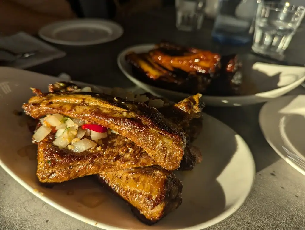 Gareth Evans_Nikki Ips Restaurant Wine Bar & Cafe_Conwy_review