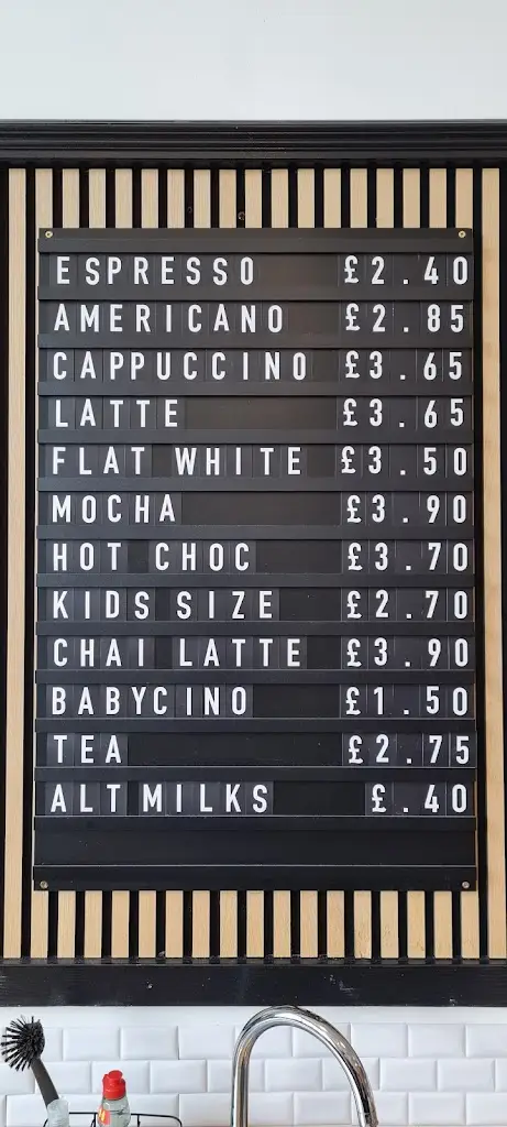 Menu_No.60 Coffee & Wine Bar_Bishops Waltham_image_3