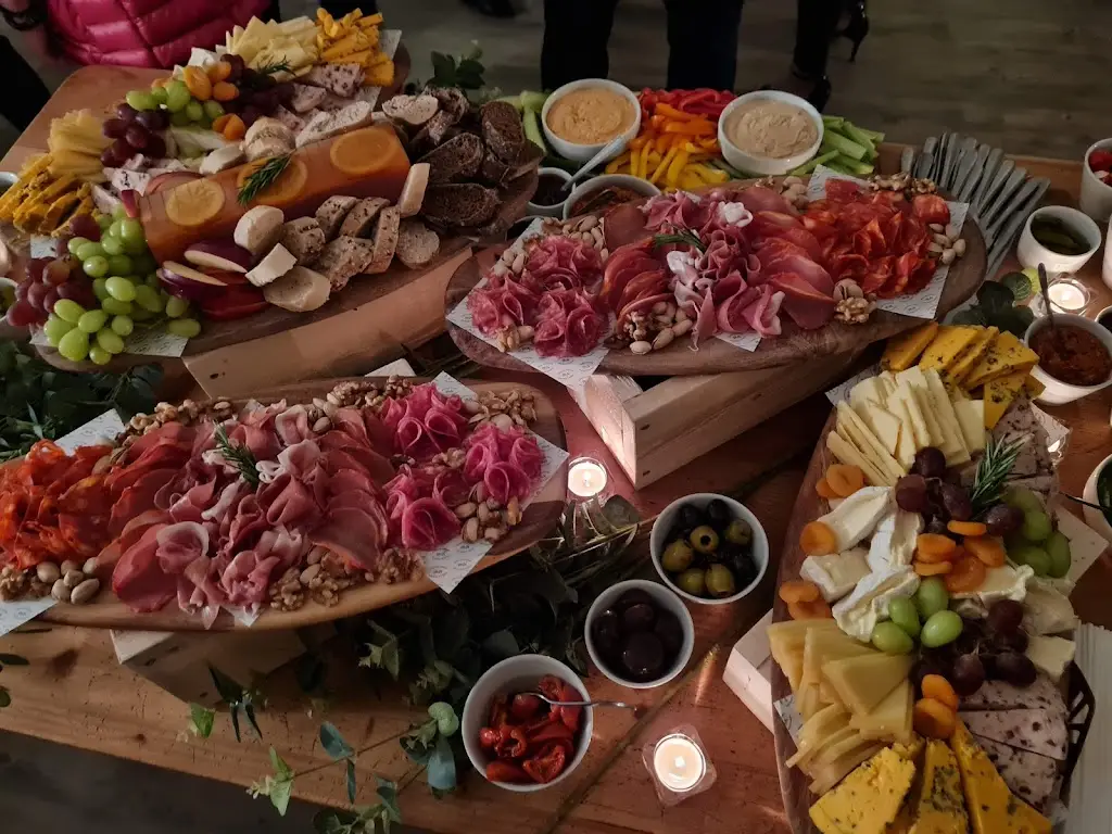 No.60 Coffee & Wine Bar_Bishops Waltham_slider_image_3