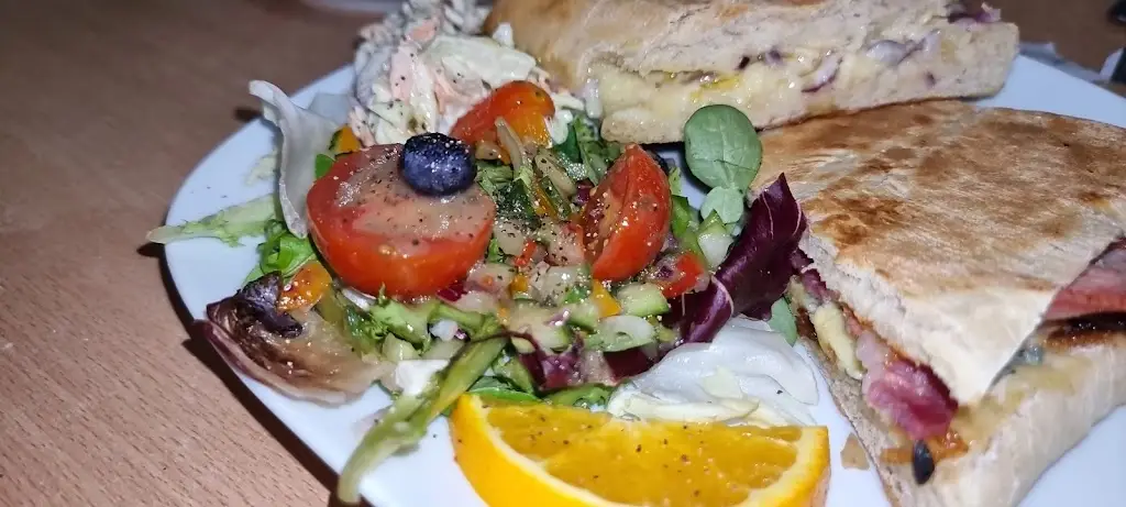 Menu_2 The Square_Conwy_image_6