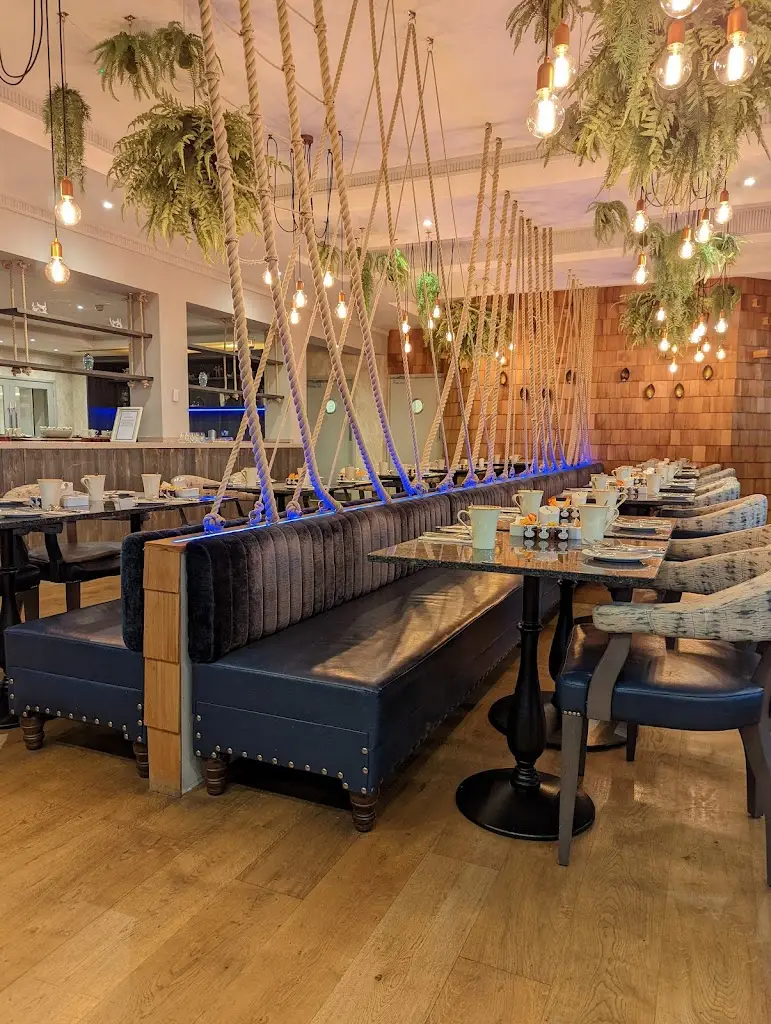 Ebb & Flow Restaurant & Cove Bar restaurant in Conwy