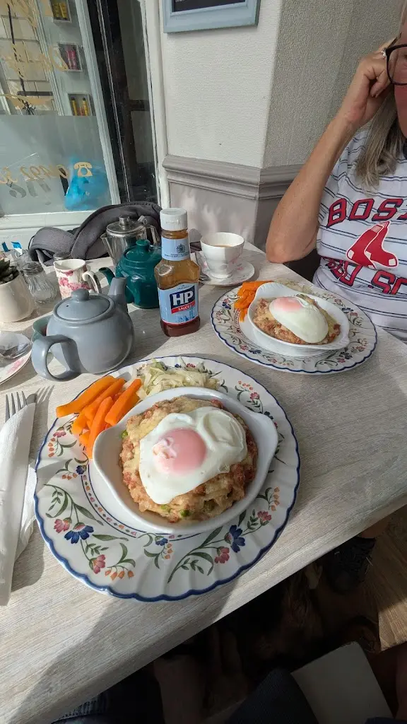 Lindian10_The Tea Station_Conwy_review