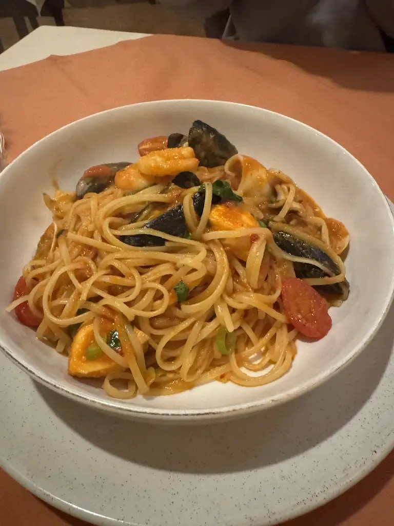 Thejeswini R_Da Venezia_Deganwy_recensione