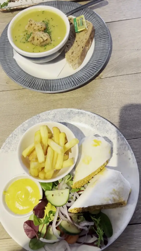 The Cottage Loaf_Deganwy_slider_image_2