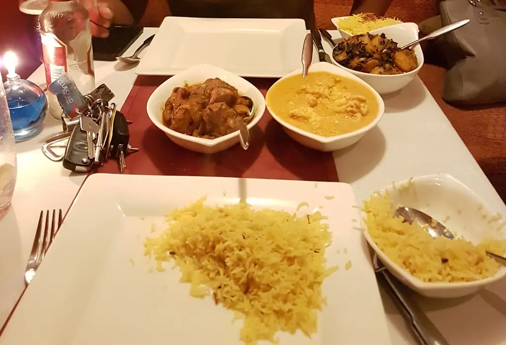 Menu_Friends Refined Indian Cuisine_Bishops Waltham_image_7