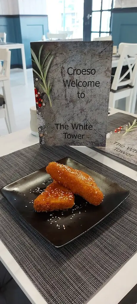 Menu_White Tower_Deganwy_immagine_7