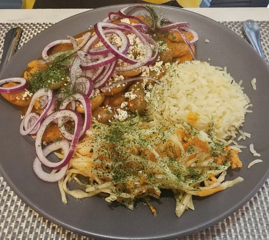 Nicholas Hawe_White Tower_Deganwy_recensione