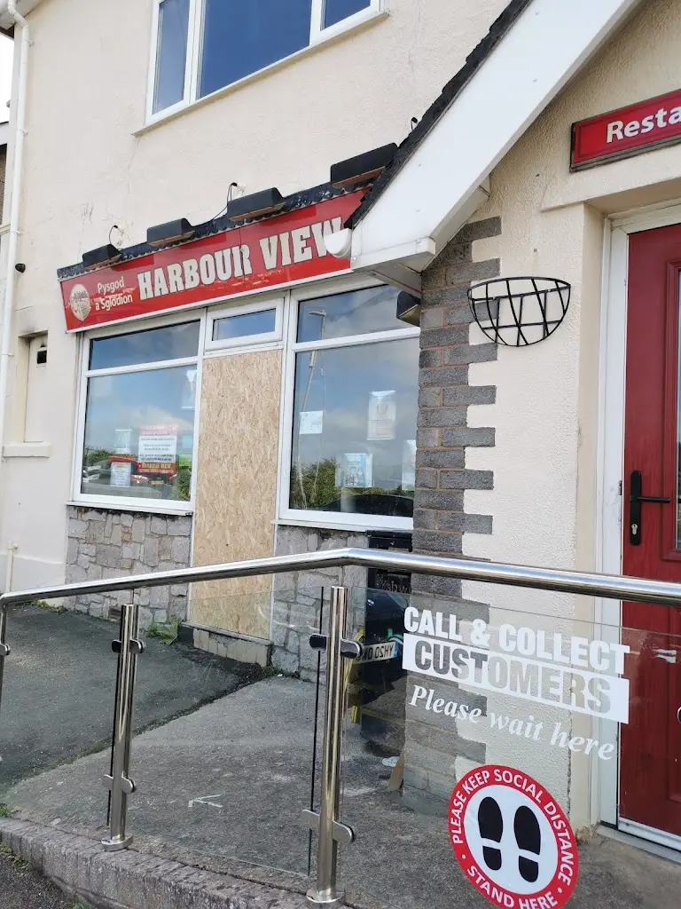 Harbour View Chip Shop & Cafe_Deganwy_slider_image_1