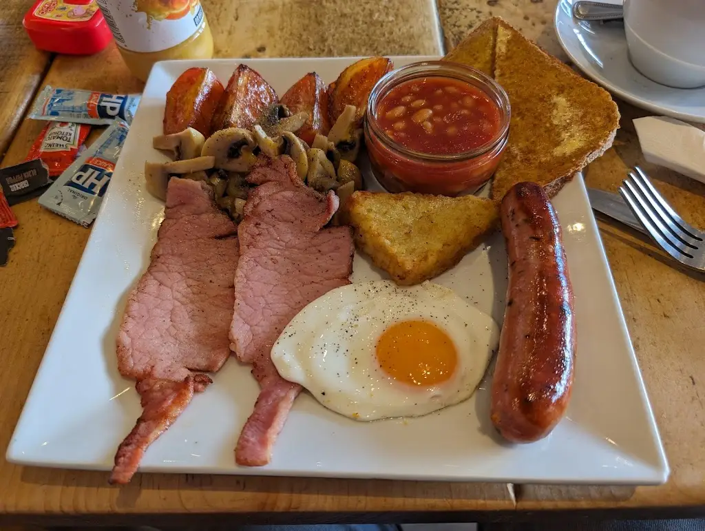 SPH_The Olive Grove_Deganwy_review