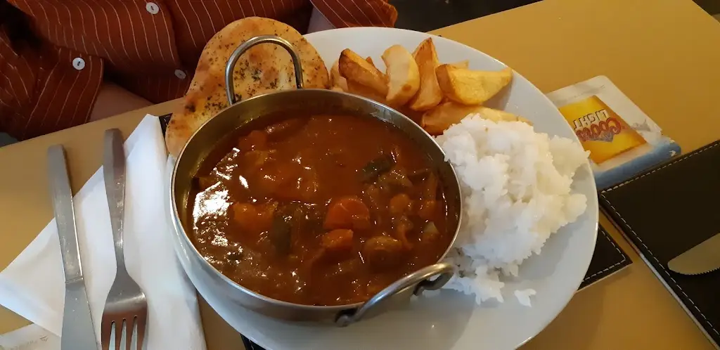 Debra Reader_The Angel Inn_Gelligaer_review