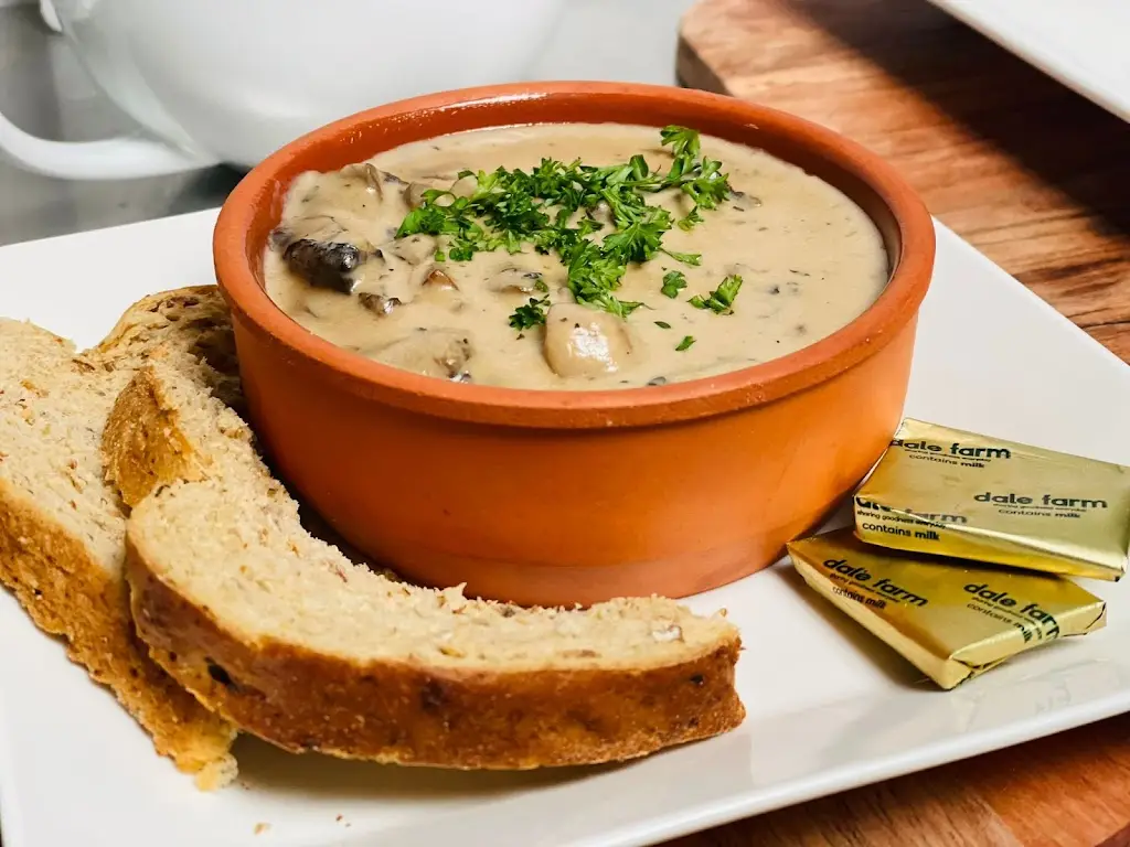 The Angel Inn_Gelligaer_slider_image_2