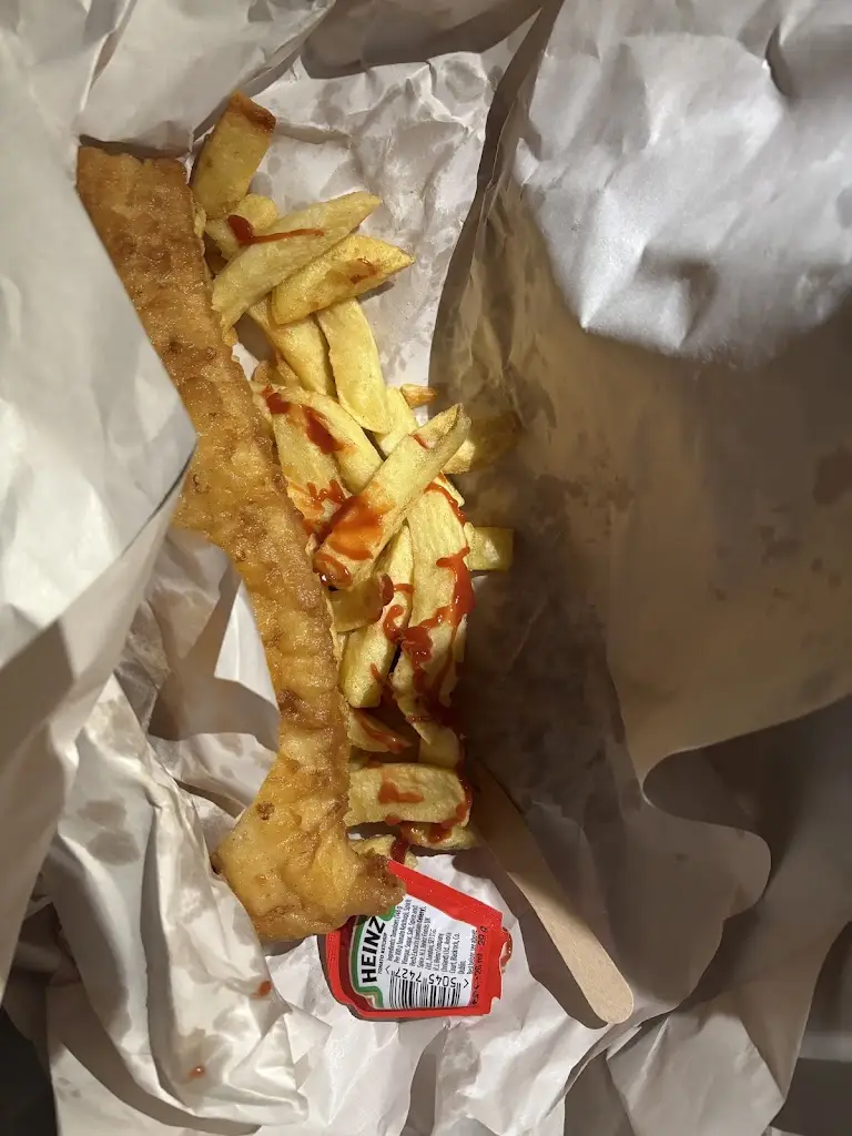 Stephen Edwards_Paul's Plaice_Bishops Waltham_review