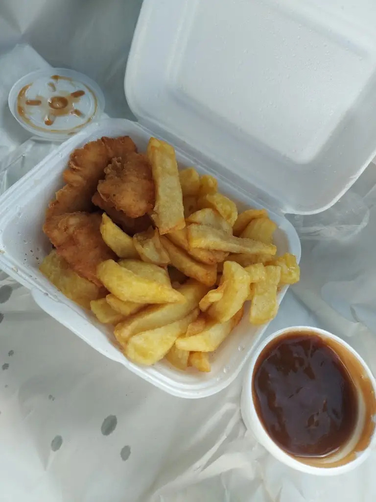 Charlie Hodgson_Paul's Plaice_Bishops Waltham_review