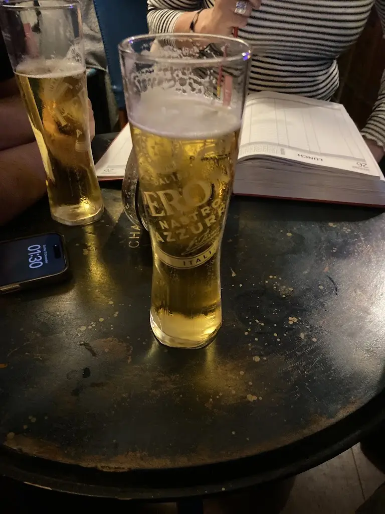 Menu_The Poison Apple Gin & Rum Bar_Glanamman_image_6