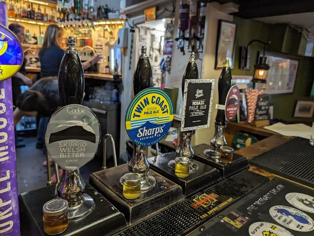 Menu_Torrent Walk Hotel_Dolgellau_image_5