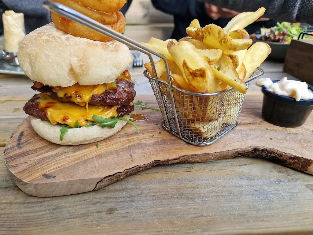 Matthew Hale_Torrent Walk Hotel_Dolgellau_review