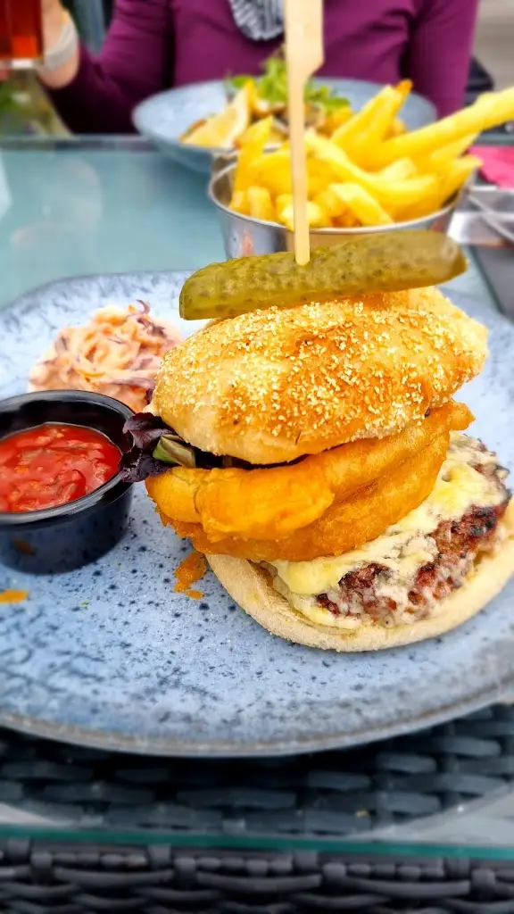 Menu_Cross Foxes_Dolgellau_image_6