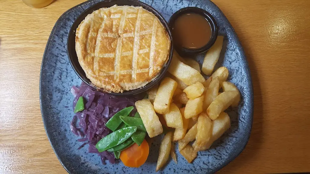 Menu_Cross Foxes_Dolgellau_image_9