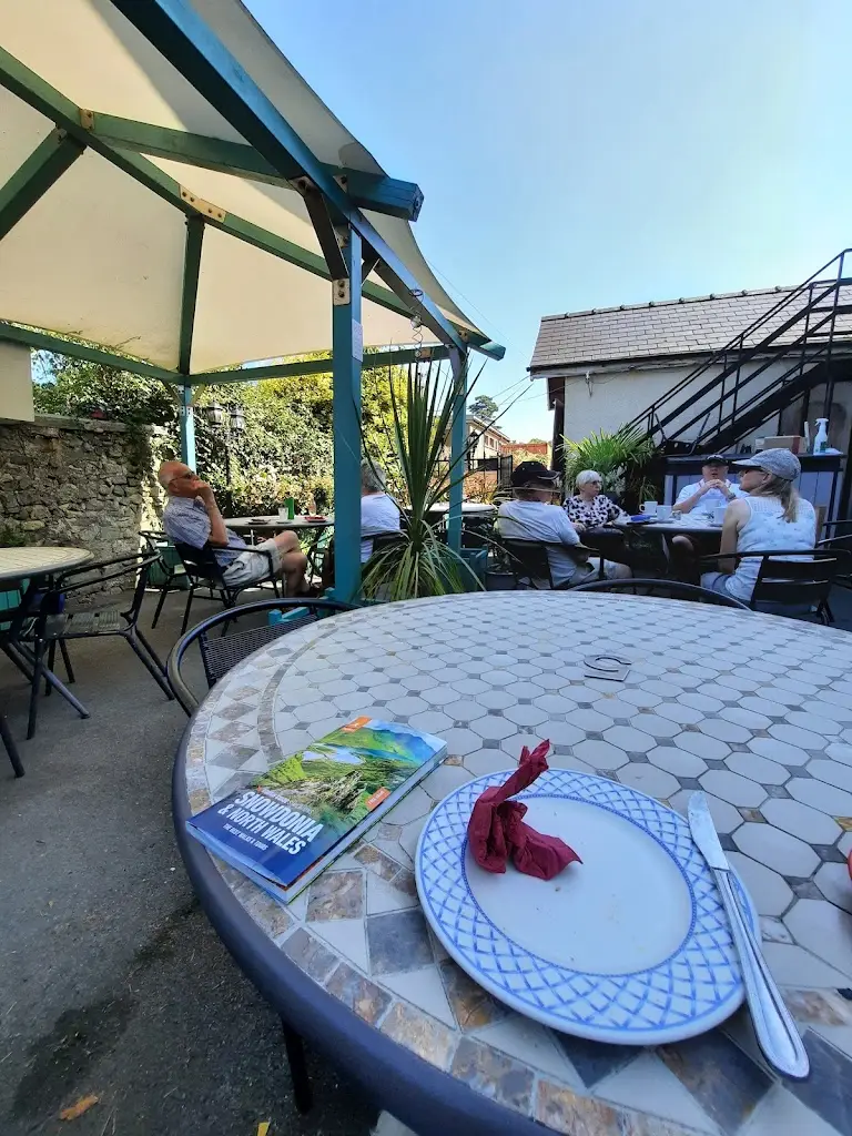 Yr Hen Efail_Dolgellau_slider_image_1