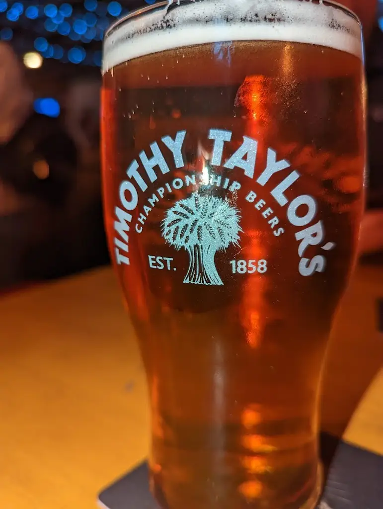 Yr Unicorn_Dolgellau_slider_image_2