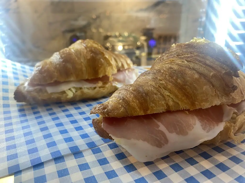 Menu_The Fork, Cork and Feathers_Dolgellau_image_7