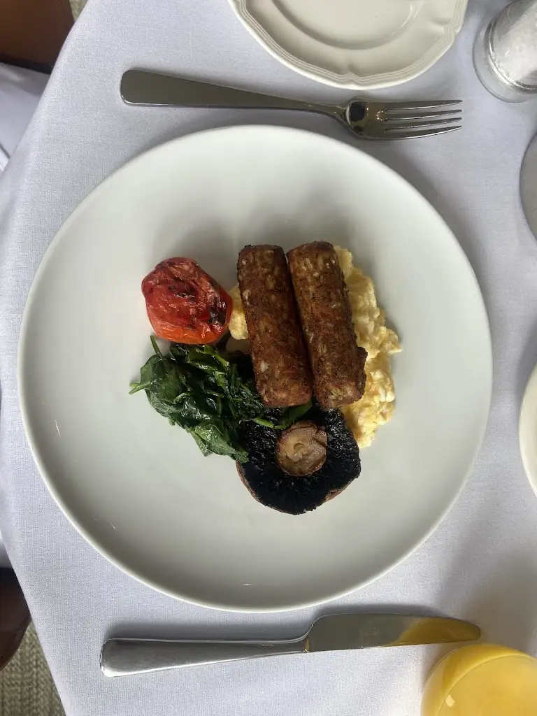 Llygad yr Haul Garden Room Restaurant, Penmaenuchaf Hall Hotel restaurant in Dolgellau