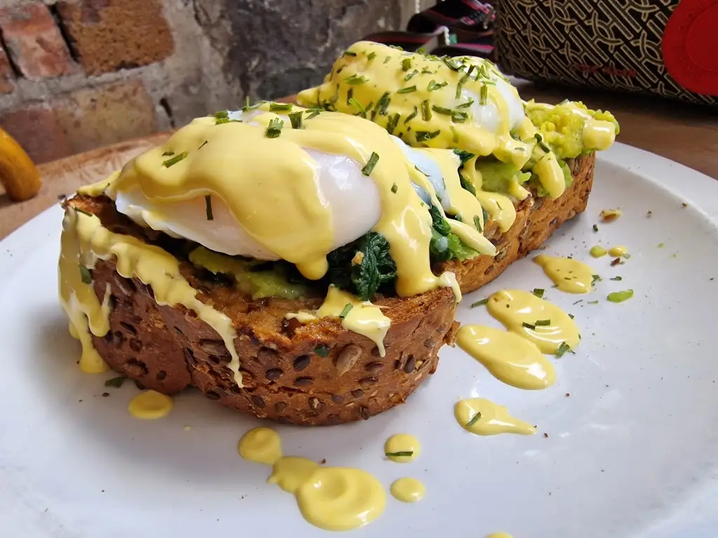 Yomal Udugampola_Popty'r Dref_Dolgellau_review