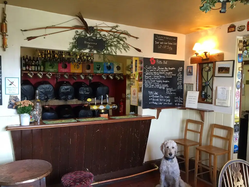 The Hampshire Bowman_Bishops Waltham_slider_image_1