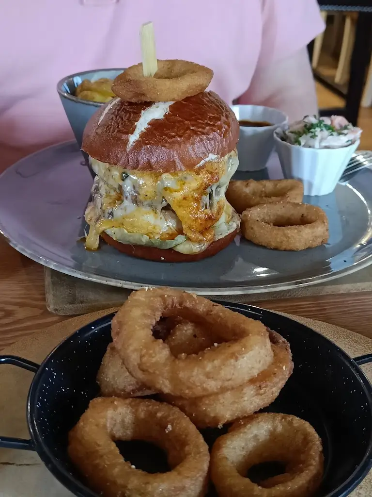 Menu_The Bridgend Inn_Govilon_image_1